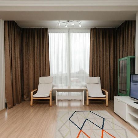 צ'יסינאו City Center Lev Tolstoi Residence מראה חיצוני תמונה